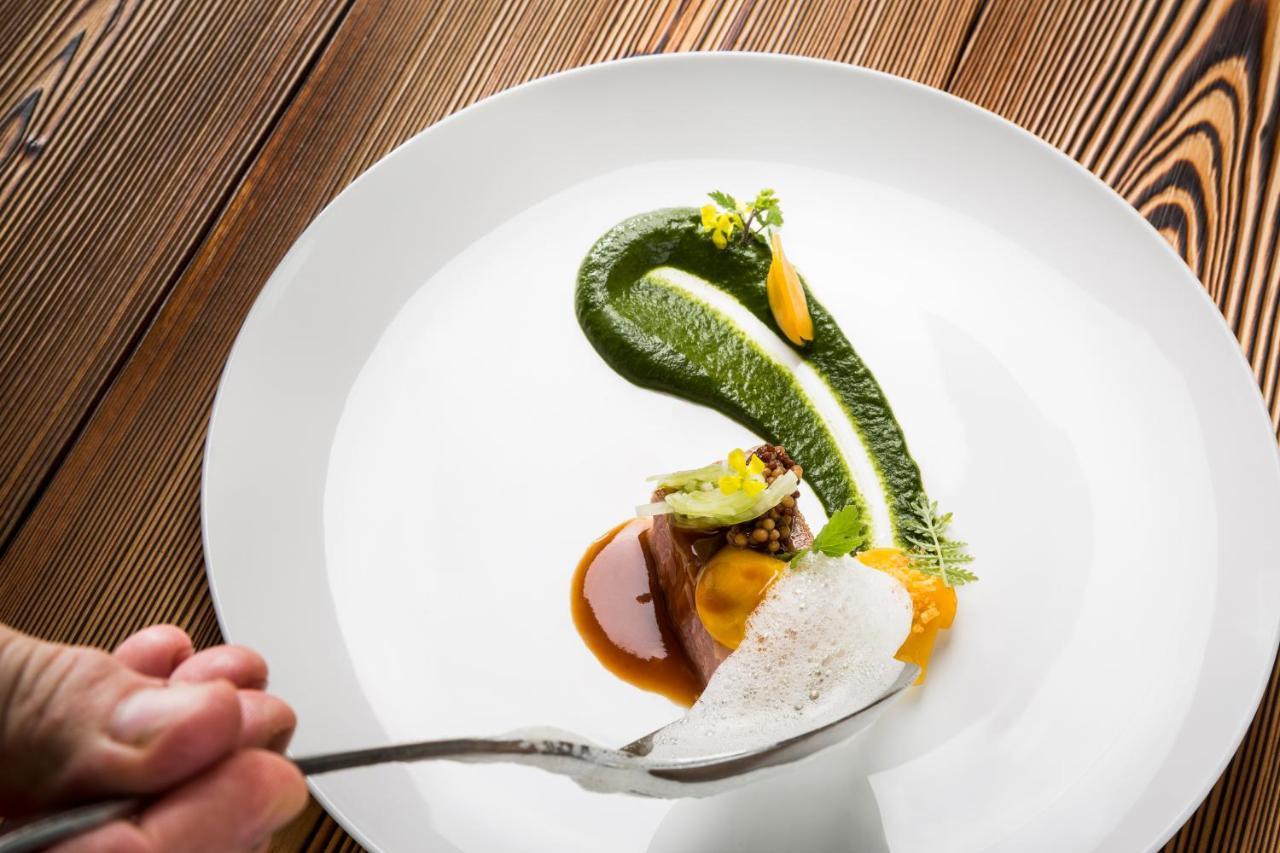 Bett In Der Wies´n, Restaurant Triad